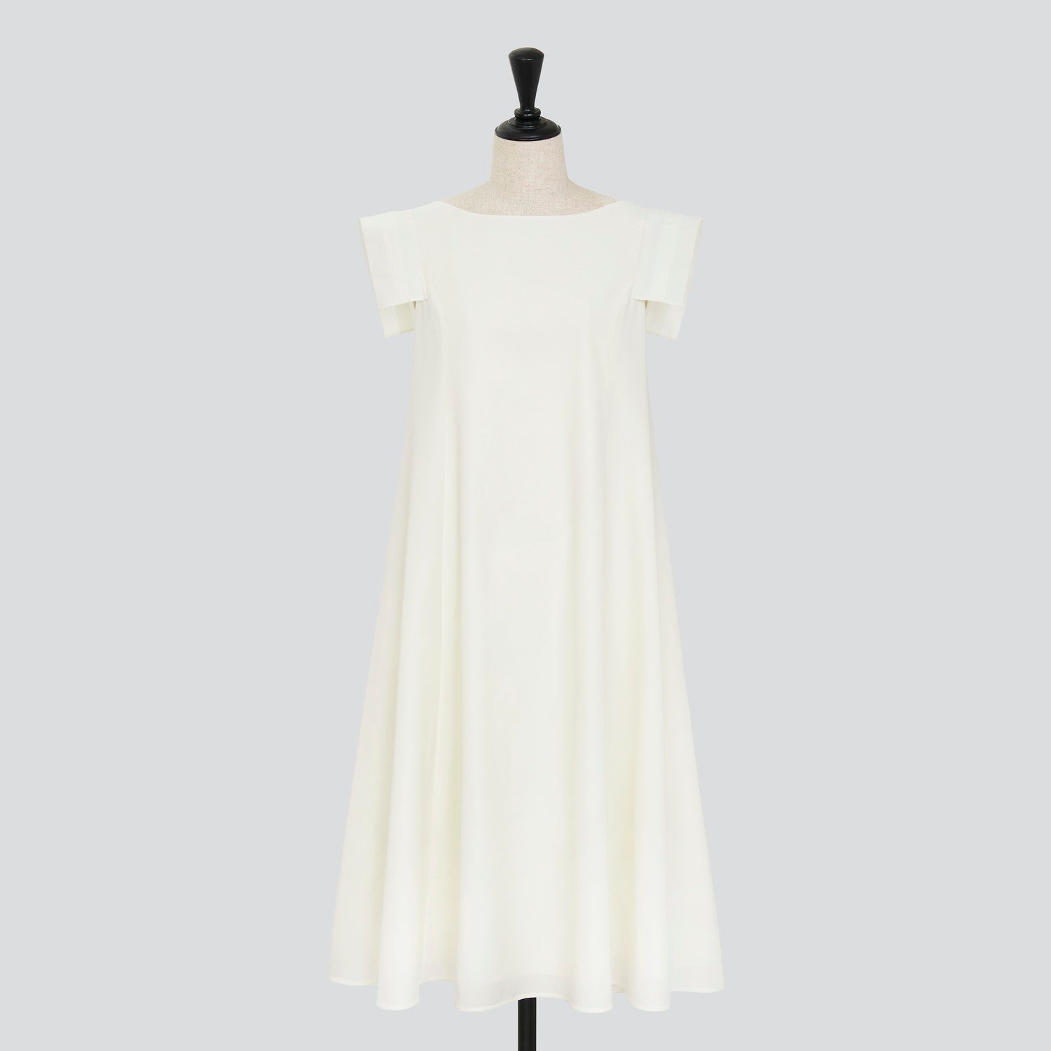 【未使用級】FOXEY 女優襟コート七分袖 ワンピース ベージュ 38 楽天市場】FOXEY フォクシー ワンピース 41836 Dress CHARLOTTE