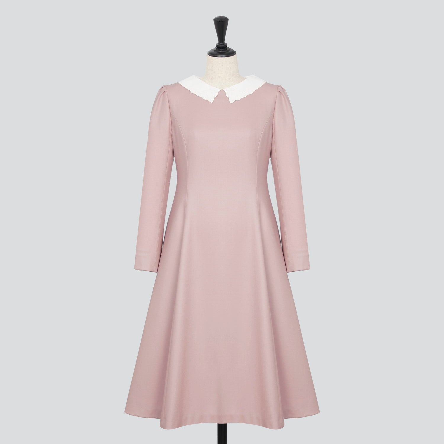 新品同様！ FOXEY白襟ワンピース　40 Rene foxey 2026年最新】foxey 白襟 ワンピースの人気アイテム - メルカリ