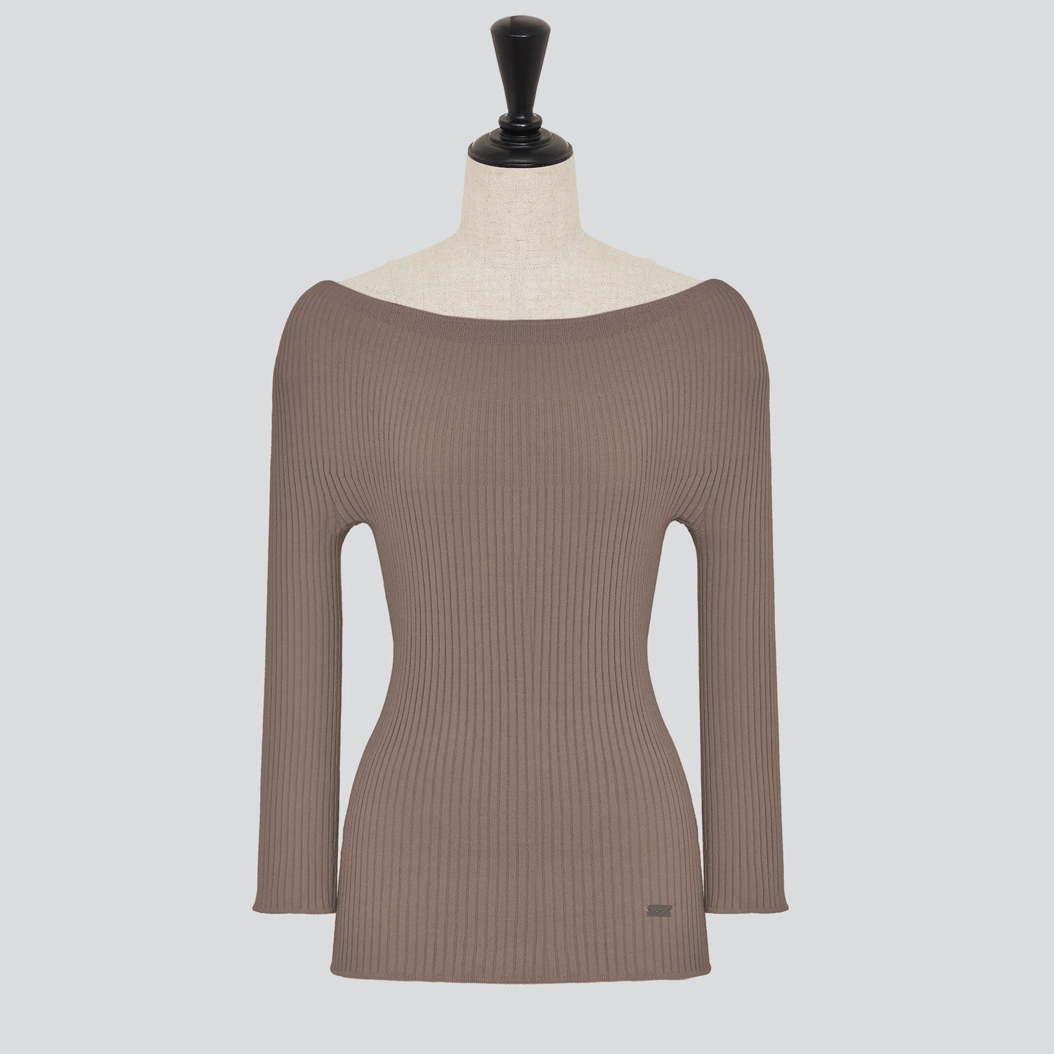 タキヤトップス3点 43601 Knit Top “Moon Light” – FOXEY 公式オンラインストア