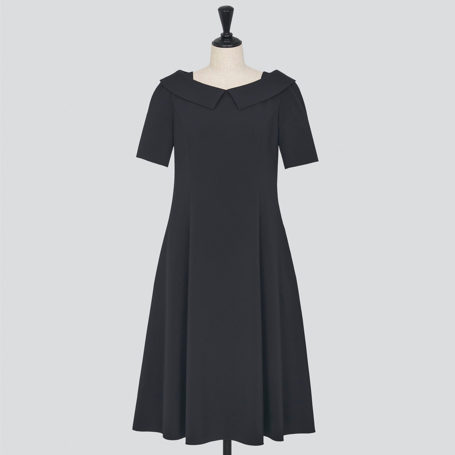 45974 Dress “Chateau” – FOXEY 公式オンラインストア