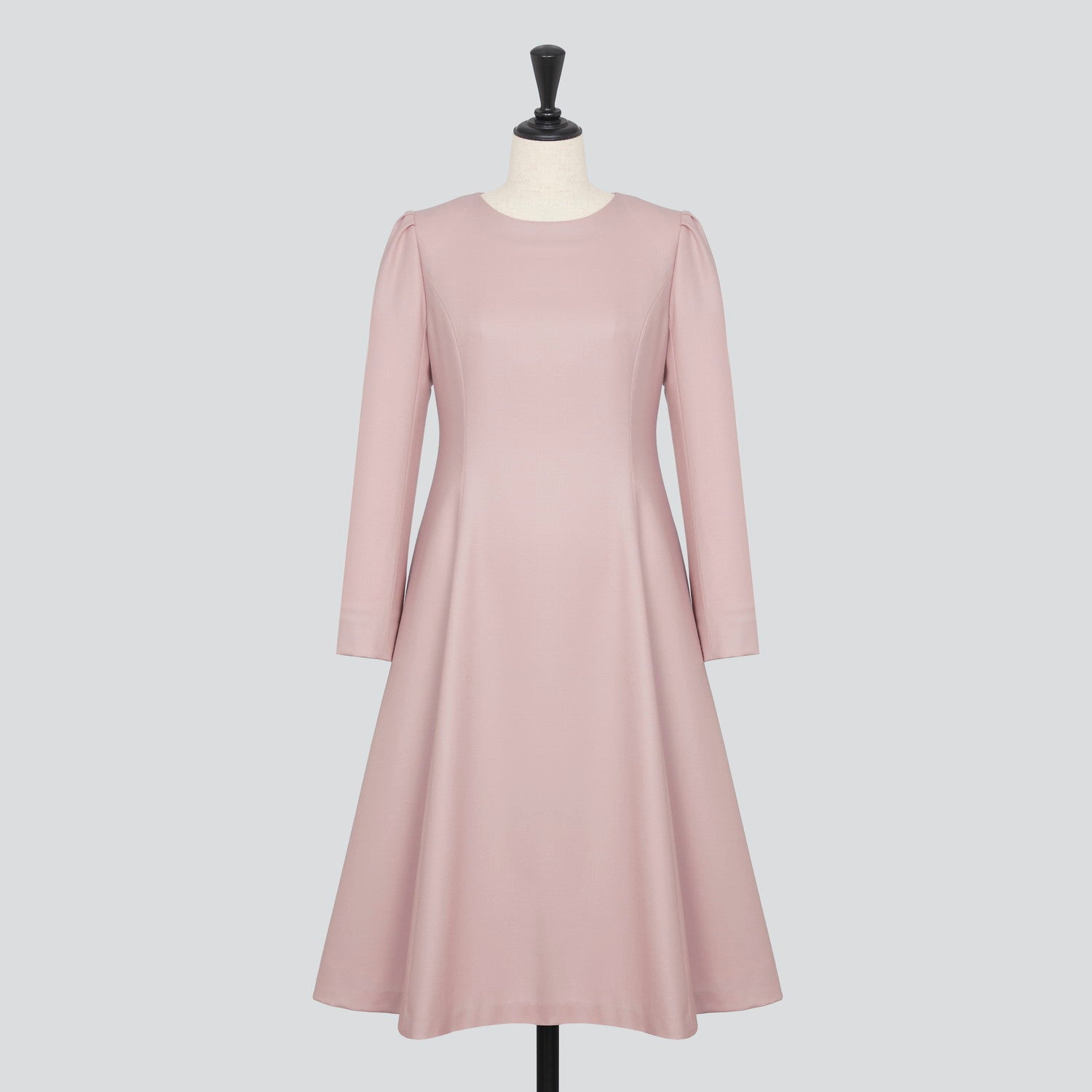 アンティークベージュ