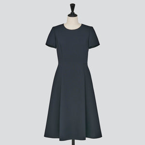 FOXEY 定価16万✨　Dress SHARON 40 完売品　2021 FOXEY 定価16万✨ Dress SHARON 40 完売品 2021 FOXEY 定価16万