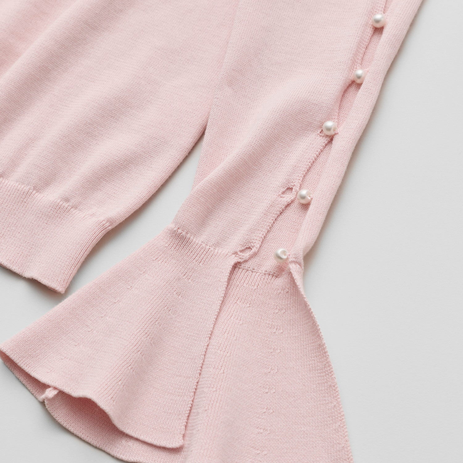 42525 Acacia Turtleneck – FOXEY 公式オンラインストア