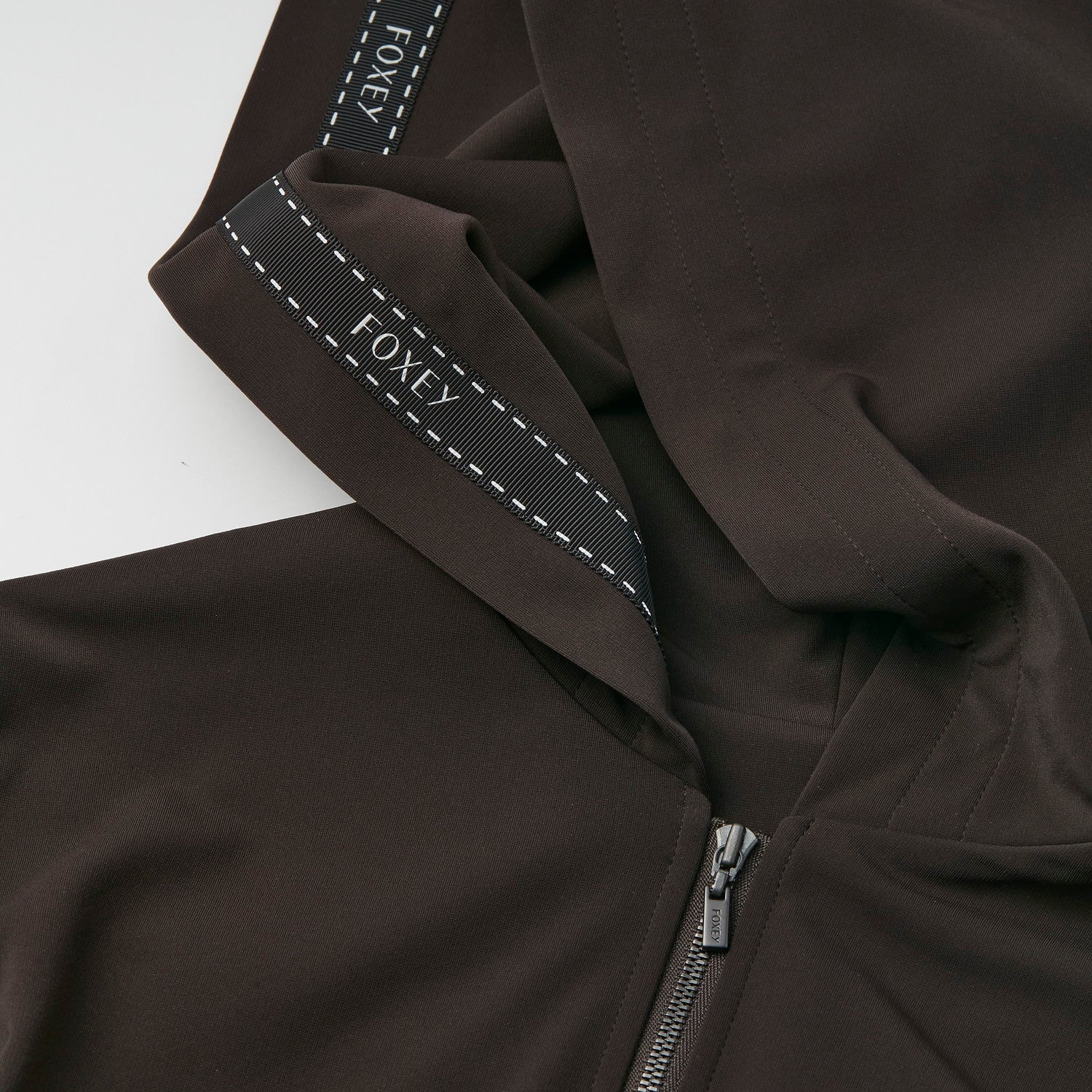 43003 Parka “Provence” – FOXEY 公式オンラインストア