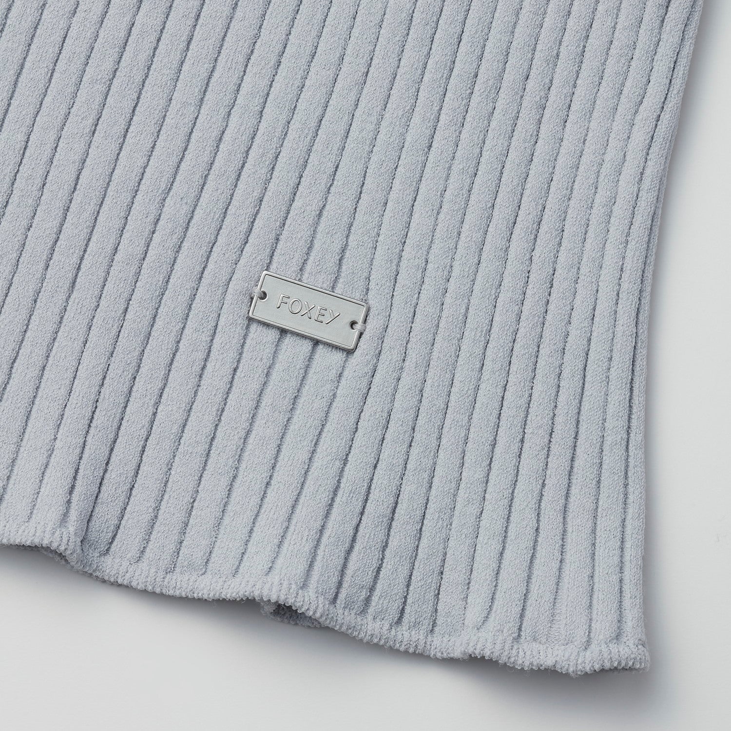 タキヤトップス3点 43601 Knit Top “Moon Light” – FOXEY 公式オンラインストア