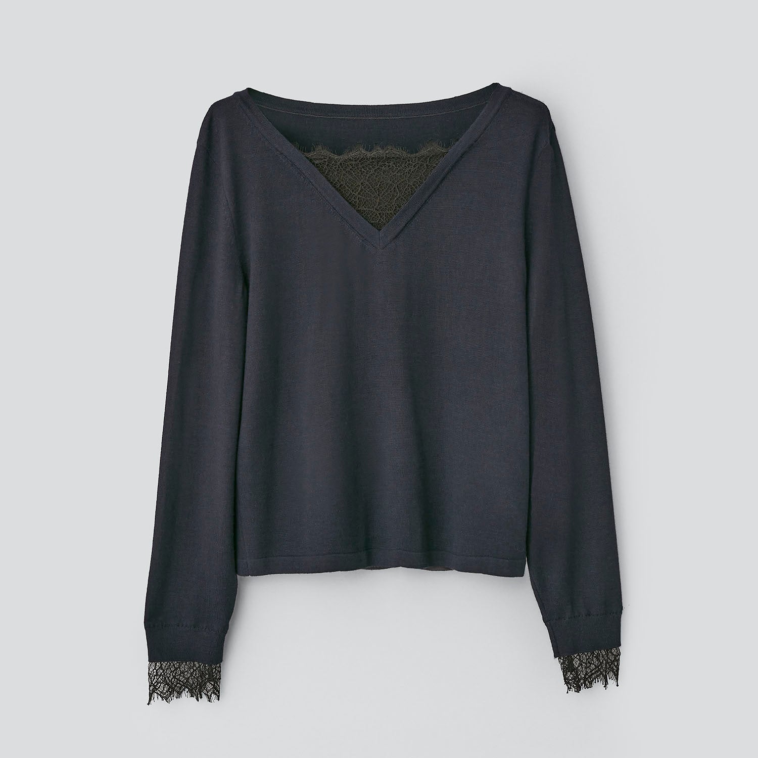 ＦＯＸＥＹ ＢＯＵＴＩＱＵＥ　ニットトップ ディアナ　44404　ネイビー　38　'24年　A1【中古】 楽天市場】FOXEY BOUTIQUE ニットトップ ディアナ