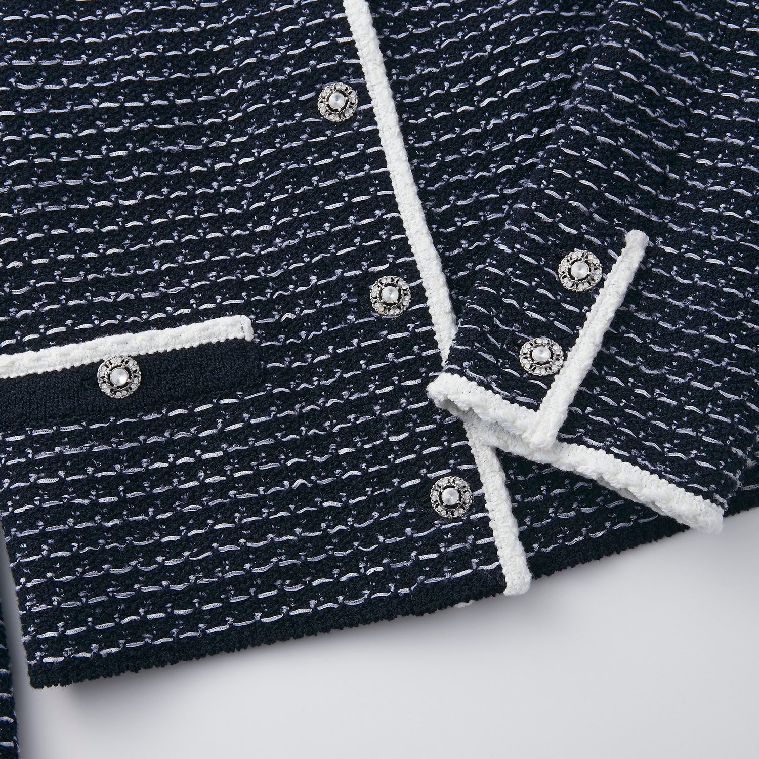 45637 Cardigan “Laurel” – FOXEY 公式オンラインストア