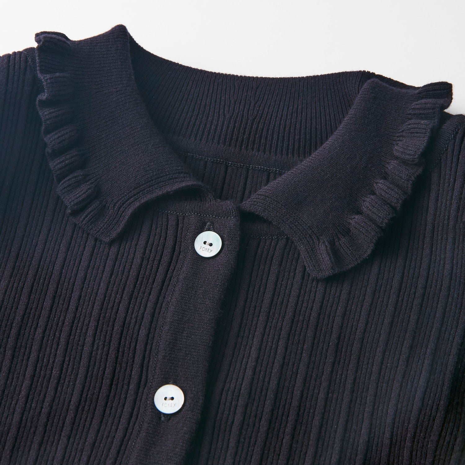45939 Knit Top “Clair” – FOXEY 公式オンラインストア