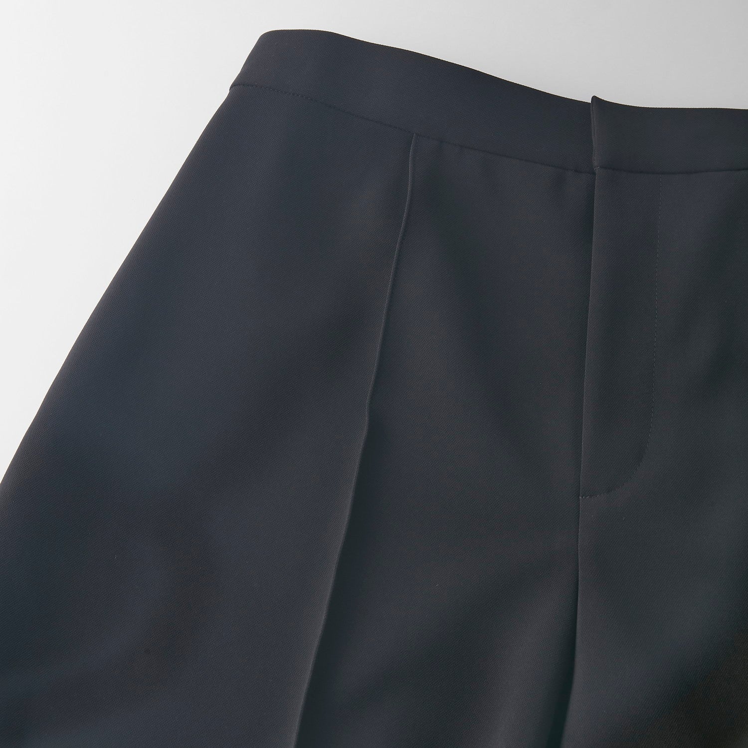 45962 Short Pants “Olive” – FOXEY 公式オンラインストア