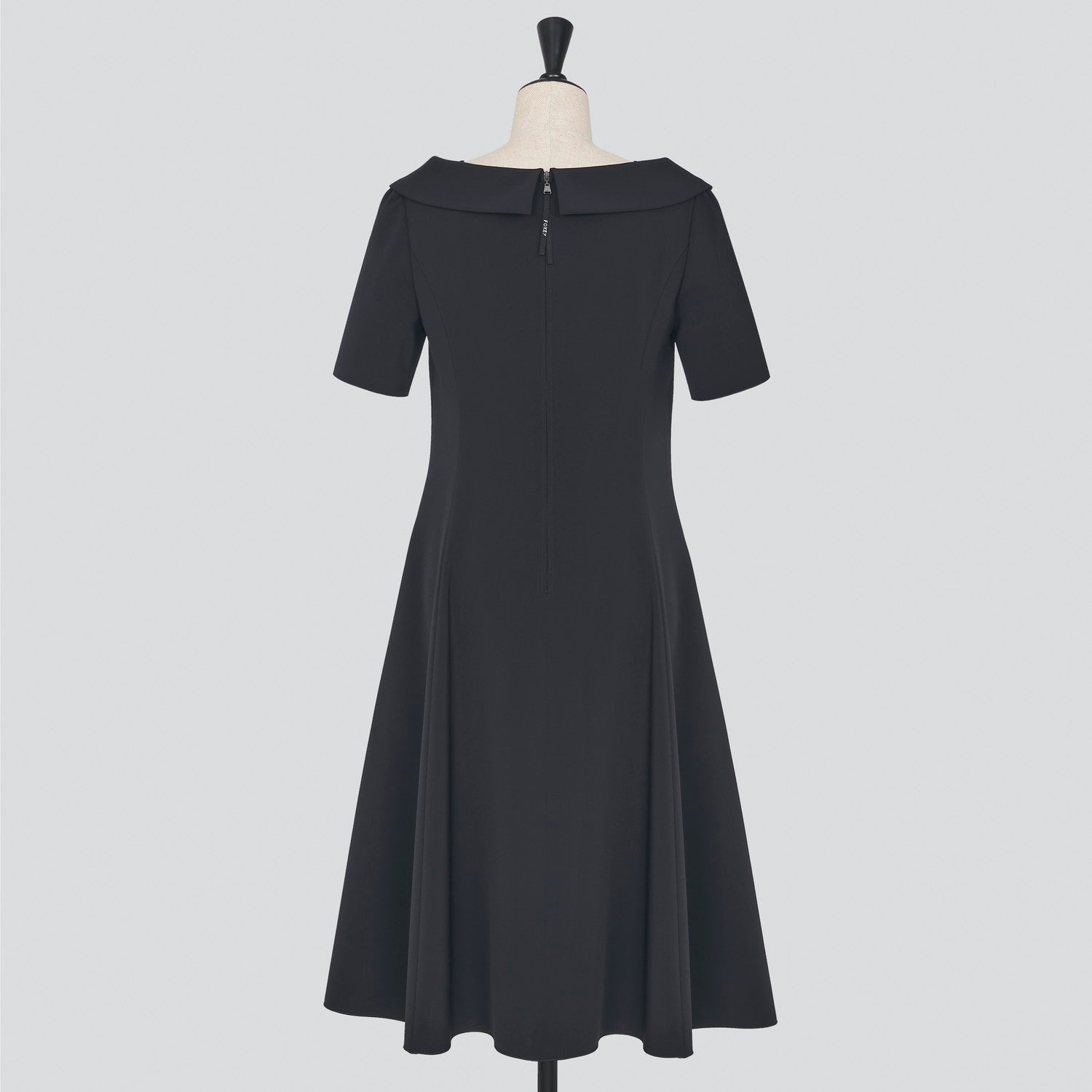 45974 Dress “Chateau” – FOXEY 公式オンラインストア