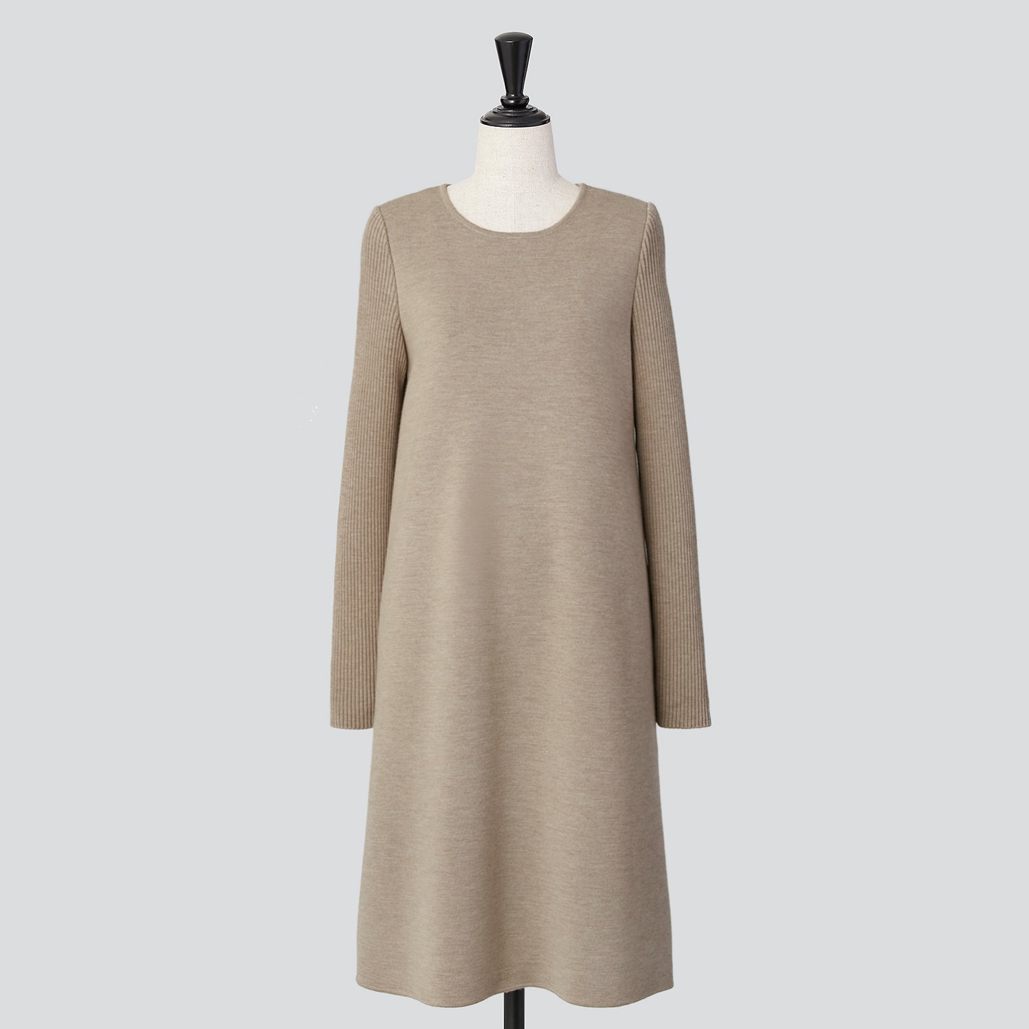 Knit Dress Collection – FOXEY 公式オンラインブティック