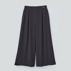 41541 WASHABLE WIDE PANTS – FOXEY 公式オンラインブティック